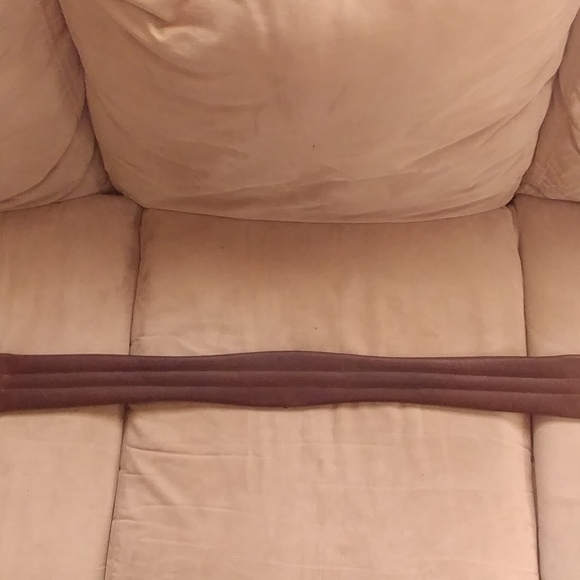 Tory Leather, english girth, 48, good condition - Picture 3 of 5